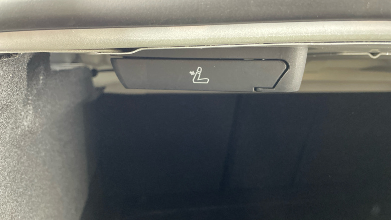 BMW 2 Series 218i [136] M Sport 4dr Petrol Saloon